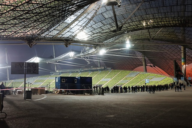 屡屡撕开成 屡屡撕开成